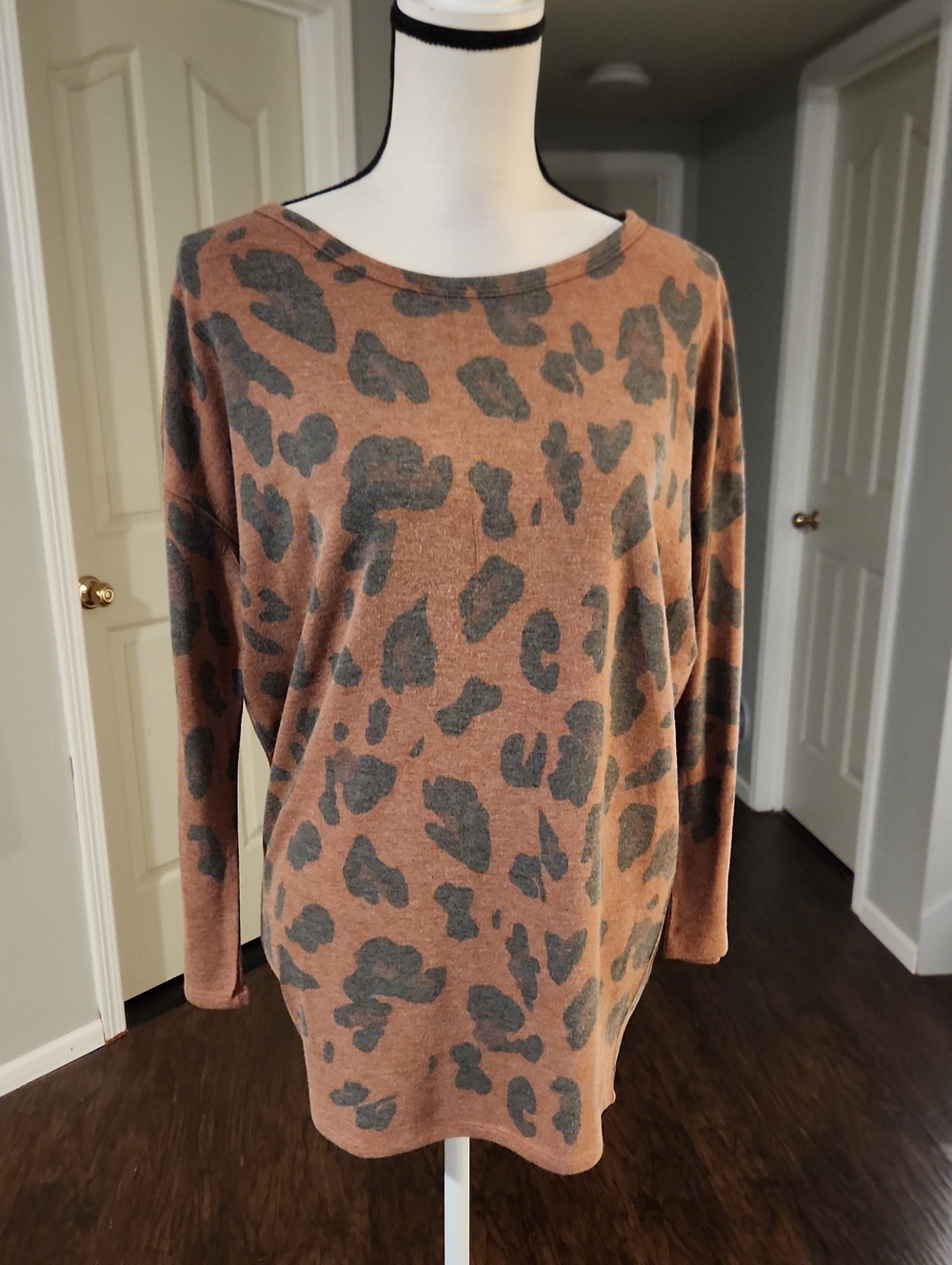 Phil Love Brown Leopars Print Pullover Top